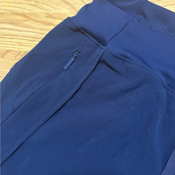 Willit size Large Women's Navy Blue Shorts - Picture 2 of 5